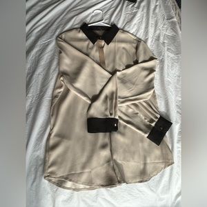 Ann Taylor NWT long sleeve dress shirt size 12